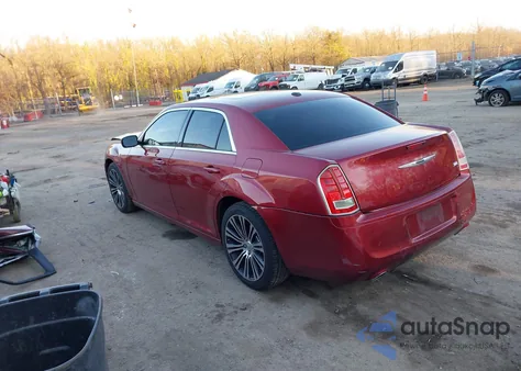 2013 Chrysler 300 300S from USA, damaged, VIN 2C3CCABG1DH596097